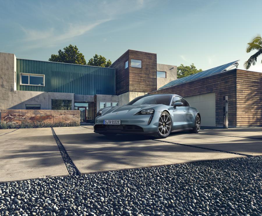  Porsche Taycan 4S 2019 года  (WW) (фото 11 из 41)